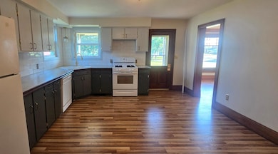 130 2nd St NE, Harmony, MN 55939 - photo 5