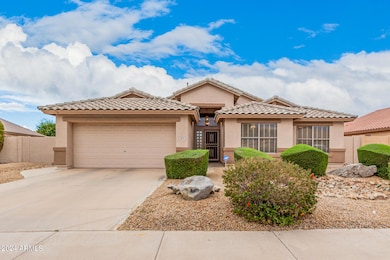2472 E NATHAN WAY