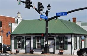 3961 Lyndhurst Dr unit 203, Fairfax, VA 22031 - photo 6