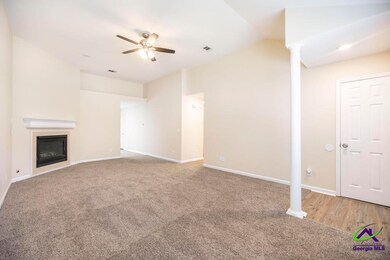 83 Hamilton Woods Dr, Warner Robins, GA 31088 - photo 5