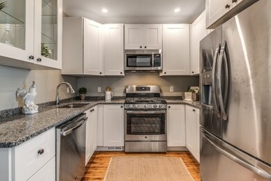 4 Horton Ct, Salem, MA 01970 - photo 3