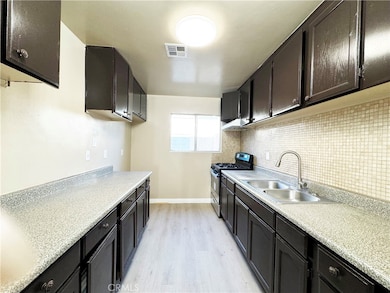 25180 5th St, San Bernardino, CA 92410 - photo 4