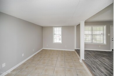 018-photo-dining-room-12666422