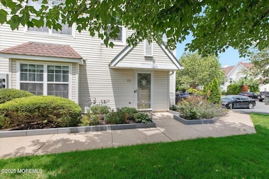 22 Richmond Photo 2