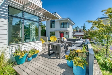 430 Prune Aly unit B, Eastsound, WA 98245 - photo 7