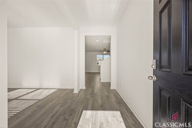 351 Daurian Dr unit 215, Statham, GA 30666 - photo 4