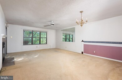 54 Rittenhouse Ct unit 206, Chesterbrook, PA 19087 - photo 4