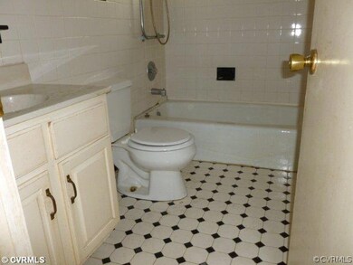 7533 Comet Rd, Henrico, VA 23294 - photo 5