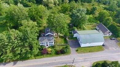 64 W Pomeroy Ln, Amherst, MA 01002 - photo 4