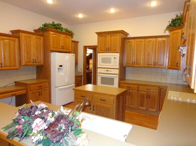 703 Zion Way, Nixa, MO 65714 - photo 2