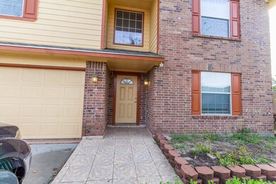 7703 Cloverlake Ct, Houston, TX 77040 - photo 3