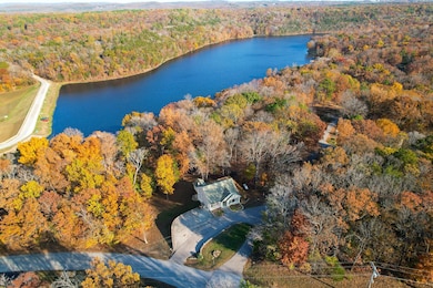 12980 Lakeview Dr, Sainte Genevieve, MO 63670 - photo 4