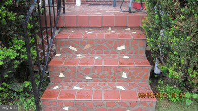 1334 Stonewood Rd, Baltimore, MD 21239 - photo 4