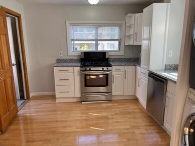 96 Bristol Rd unit 2, Medford, MA 02155 - photo 2