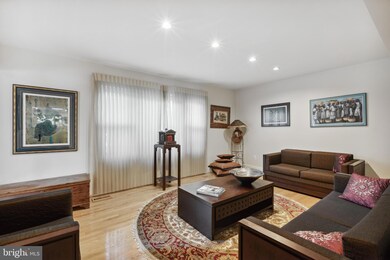 16300 Pointer Ridge Dr, Bowie, MD 20716 - photo 6