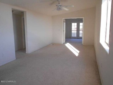 023-348538 - loft