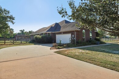 19919 Stone Lake Cir, Tomball, TX 77377 - photo 2