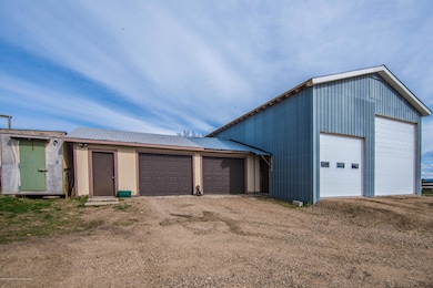 588 Western Ave, Craig, CO 81625 - photo 5