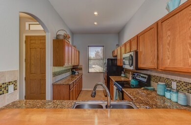 Kitchen - 5337 Bremont