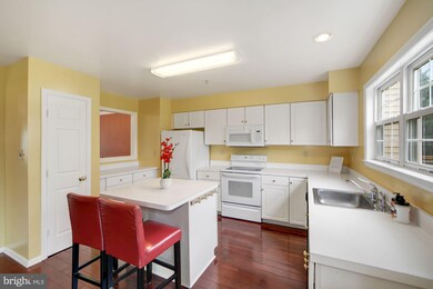 14211 Plum Run Way, Silver Spring, MD 20906 - photo 6