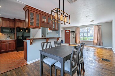 2909 W Washington St, Allentown, PA 18104 - photo 5