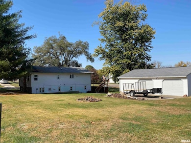 665 N 12th Ave, Canton, IL 61520 - photo 7