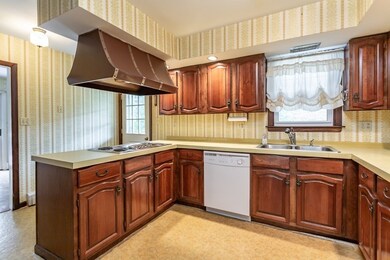 27 Christine Dr, Westport, MA 02790 - photo 7