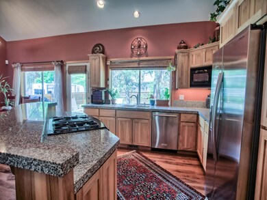 19826 Porcupine Dr, Bend, OR 97702 - photo 5