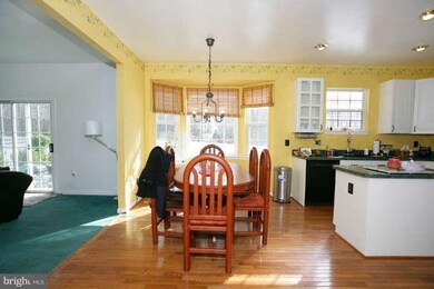 11003 Grassy Knoll Terrace, Germantown, MD 20876 - photo 4