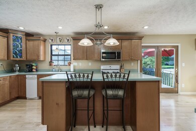 3481 Mountshannon_MLS_05