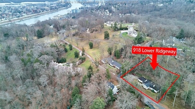 918 Lower Ridgeway Rd, Charleston, WV 25314 - photo 4