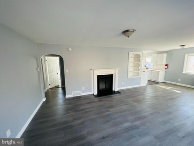 128 W Park Dr, Bridgeton, NJ 08302 - photo 5