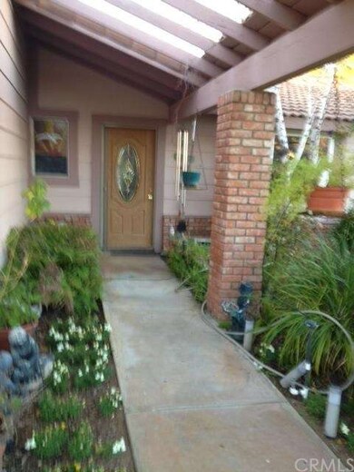Charming garden entrance