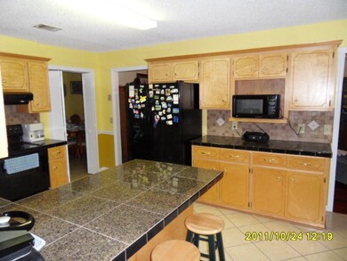 Kitchen 3