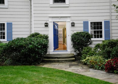 14 Knoll Street, Riverside