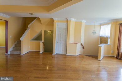 13400 Sir Ramsay Way, Herndon, VA 20171 - photo 5