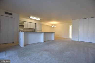 7525 Spring Lake Dr unit D-2, Bethesda, MD 20817 - photo 2