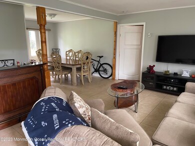 233 Royal Place, Long Branch, NJ 07740 - photo 4