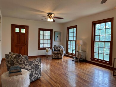 1601 W Chestnut St, Denison, TX 75020 - photo 2