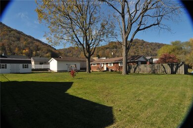 408 87th St, Charleston, WV 25315 - photo 3