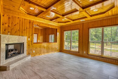 005 Living Room