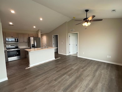 409 W Madison St, Winterset, IA 50273 - photo 4