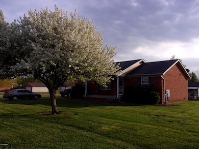 1016 Stonefield Way 016