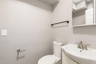 1865 Willoway Cir N unit 1865, Columbus, OH 43220 - photo 6