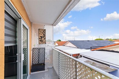 3375 W 76th St unit 210, Hialeah, FL 33018 - photo 2