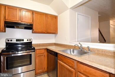 11460 Fruitwood Way, Germantown, MD 20876 - photo 7