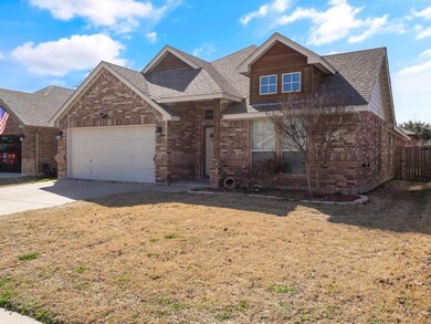 2206 Whitney Dr, Weatherford, TX 76087 - photo 2