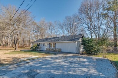 108 Joanne Ln, Hendersonville, NC 28792 - photo 2