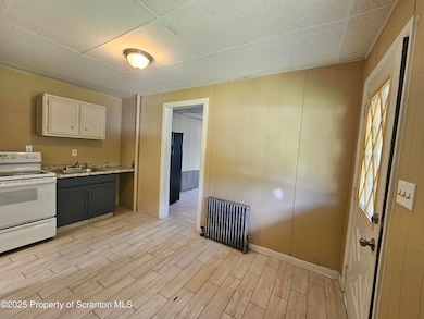 134 S Main St unit D, Archbald, PA 18403 - photo 5