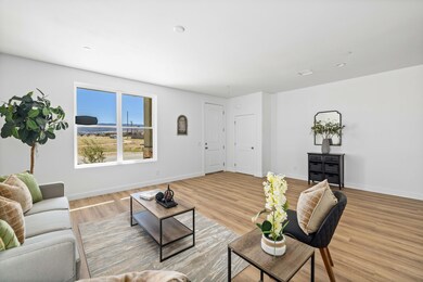 5651 W Ave J15-7